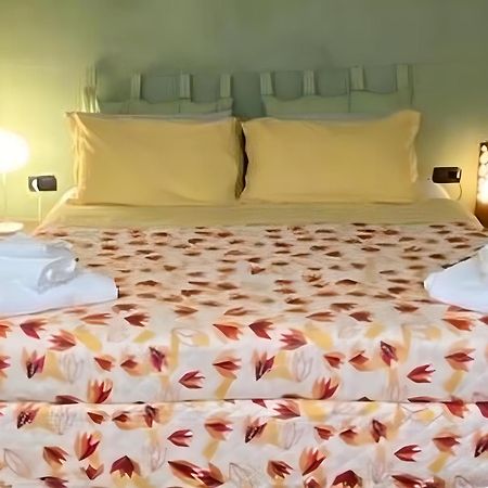 Notte Di Note - Home Hospitality Busto Arsizio Luaran gambar