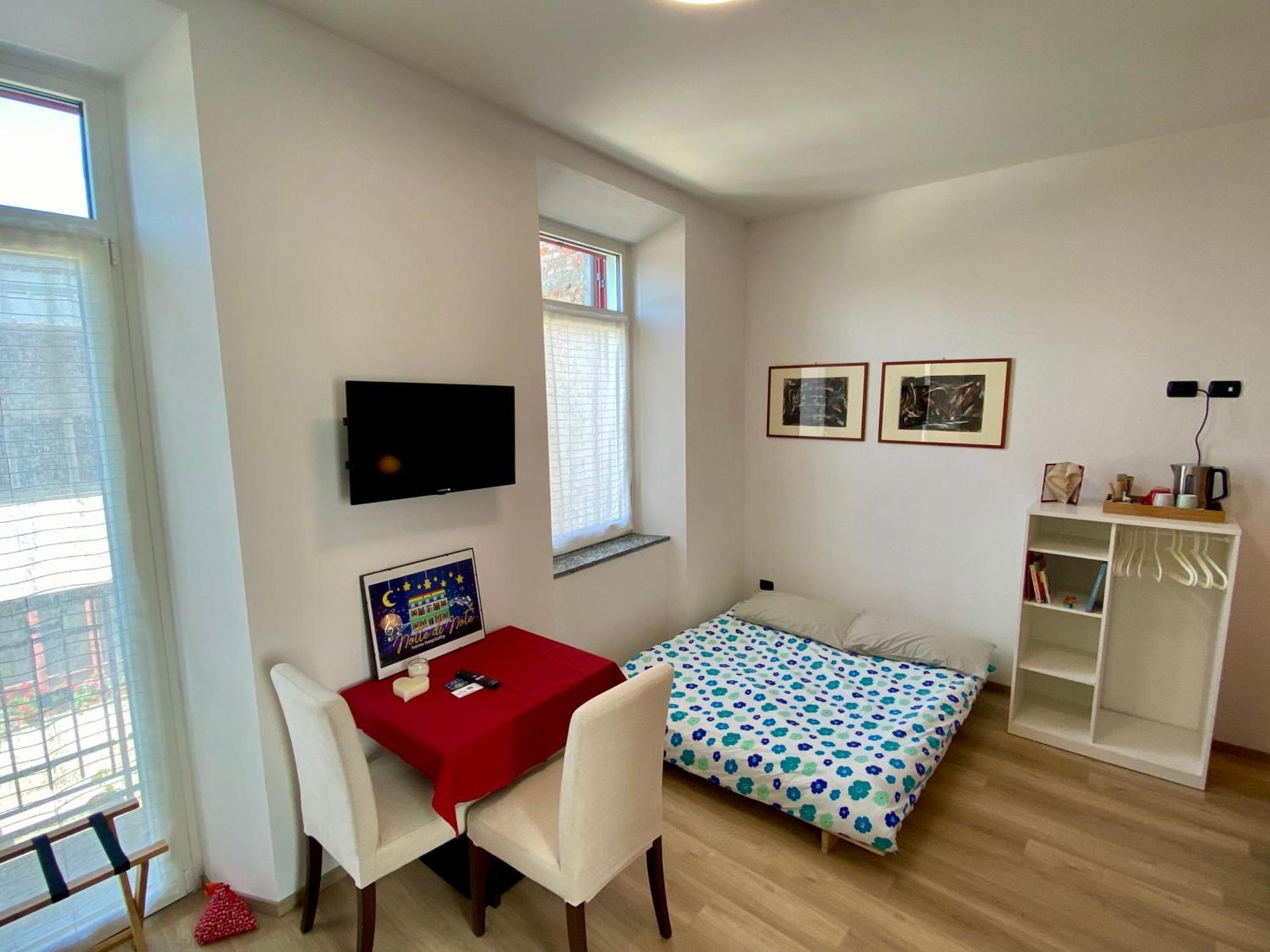 Notte Di Note - Home Hospitality Busto Arsizio Luaran gambar
